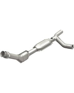 MagnaFlow Conv DF 01-03 Ford E150 4.2L Passenger Side - 93151