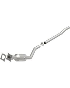 Magnaflow 01-03 Chrysler Voyager 2.4L Direct Fit Converter - 4451201