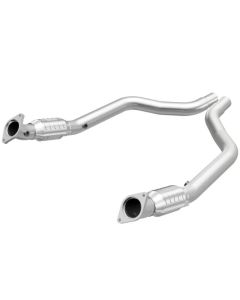 Direct-Fit Catalytic Converter - MagnaFlow 16420