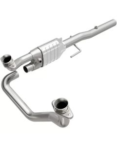MagnaFlow Exhaust Products Direct-Fit Catalytic Converter Dodge- MAGN-23285