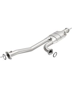 MagnaFlow Exhaust Products Direct-Fit Catalytic Converter Toyota Tundra Rear 2000-2002 4.7L V8- 24168