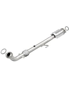 MagnaFlow Exhaust Products Direct-Fit Catalytic Converter Toyota Camry 2010-2011 2.5L 4-Cyl- 24435