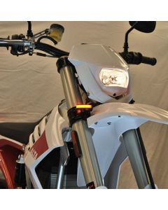 New Rage Cycles 17-19 Alta Redshift Front Turn Signals - ALTA-FB