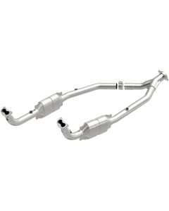 MagnaFlow Conv DF 99-04 LR Discovery V8 OEM - 49720