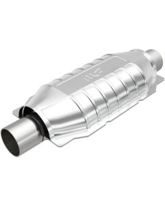 MagnaFlow Exhaust Products Universal Catalytic Converter - 2in. Left- 339104