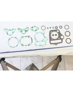 Athena 80-82 Honda C 70 Top End Gasket Kit - P400210600007