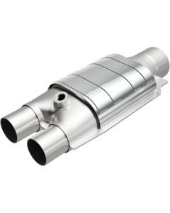 MagnaFlow Conv Universal 3 inch/2 inch Single/dual with O2 - 51047