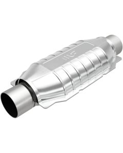 MagnaFlow Exhaust Products Universal Catalytic Converter - 2.5in. Left- 448306