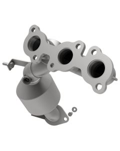 MagnaFlow Exhaust Products Manifold Catalytic Converter Toyota Sienna Rear 2004-2006 3.3L V6- 50274