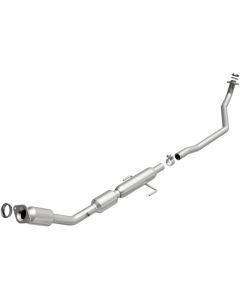 MagnaFlow Exhaust Products Direct-Fit Catalytic Converter Toyota Corolla 2014-2015 1.8L 4-Cyl- 52524