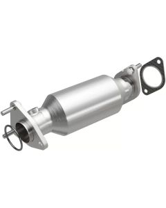 MagnaFlow Exhaust Products Direct-Fit Catalytic Converter Front Left- MAGN-52665