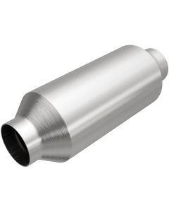 MagnaFlow Exhaust Products Universal Catalytic Converter - 2.25in.- 5582405
