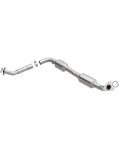 MagnaFlow Exhaust Products Direct-Fit Catalytic Converter Toyota Left 4.7L V8- 5582625