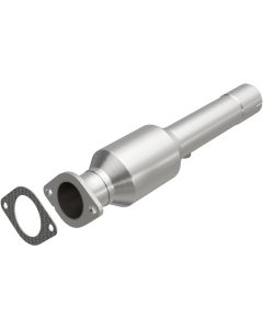 Magnaflow 02-06 Sierra 2500HD 6.0L Direct Fit Converter - 21-989