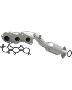 Magnaflow 07-15 Lexus IS350 2.5L Direct Fit Catalytic Converter - 5531446