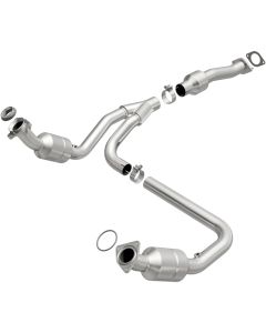 MagnaFlow Conv Direct Fit 2011-2014 Express 1500 4.3L Underbody - 52134