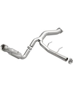 MagnaFlow Exhaust Products Direct-Fit Catalytic Converter Ford Right 6.2L V8- MAGN-21-521