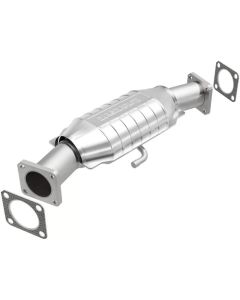MagnaFlow Exhaust Products Direct-Fit Catalytic Converter Chevrolet- MAGN-93426