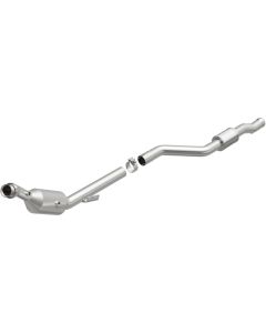 Magnaflow 07-11 S550 V8 5.5 OEM Underbody Direct Fit Converter - 21-570