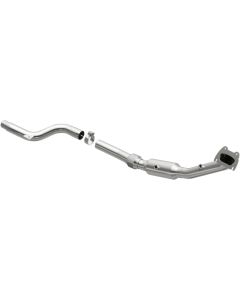 MagnaFlow Left Side Converter Direct Fit 15-17 Chrysler 300 3.6L - 22-139