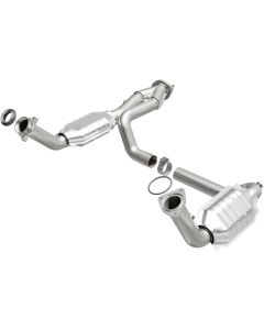 MagnaFlow Conv DF 02-06 Cadillac Truck. 8 5.3L Dual Conv. Y-Pipe Assy 2wd/Chevy Truck 99-07 - 51097