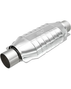 MagnaFlow Conv Universal 2.5in Inlet 2.5in Outlet 16in Length - 339106