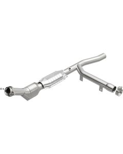 MagnaFlow Conv DF 97-98 Ford Trucks 4.2L - 447132