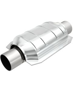 Magnaflow Conv Univ 2.25in Rear CA - 451005
