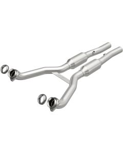 Magnaflow 97-99 Chevrolet Corvette 5.7L Direct Fit Converter - 4481988