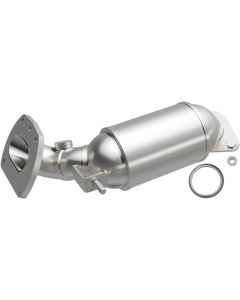 MagnaFlow 17-20 Toyota Sienna / 16-19 Lexus RX350 V6 3.5L Direct Fit Manifold Catalytic Converter - 22-009