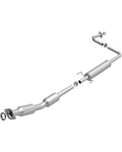 MagnaFlow 04-09 Toyota Prius L4 OEM Underbody Single Direct Fit EPA Compliant Catalytic Converter - 23-169