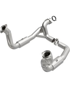Magnaflow 11-17 Ford F-250 Super Duty 6.2L Direct Fit Converter - 5551297
