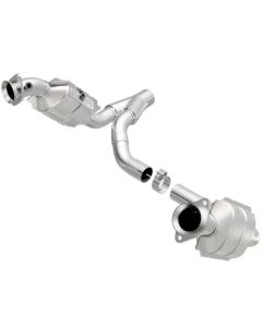 MagnaFlow Exhaust Products Direct-Fit Catalytic Converter- MAGN-49664