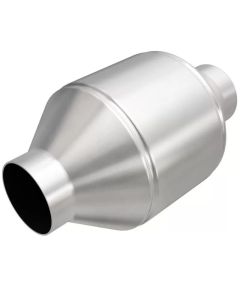 MagnaFlow Conv Univ 2.25in Inlet/Outlet Center/Center Round 3in Body L x 5in W x 8.75in Overall L - 51655