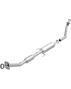 MagnaFlow OEM Grade 03-06 Pontiac Vibe GT 1.8L Direct Fit Federal Catalytic Converter - 52458