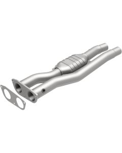 Magnaflow 96-99 Chevy C2500 Suburban 7.4L Direct Fit Converter - 4451471