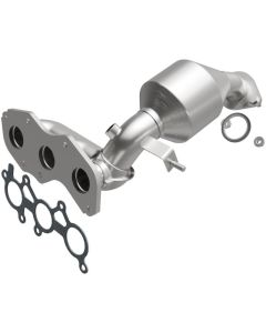 MagnaFlow Exhaust Products Manifold Catalytic Converter Toyota Sienna Rear 2007-2010 3.5L V6- 5582822