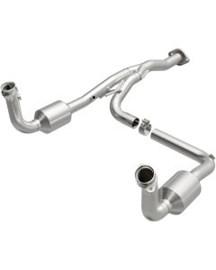 Magnaflow 05-07 Jeep Liberty 3.7L Direct Fit Converter - 5451186