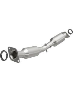 MagnaFlow Conv Direct Fit OEM 2013-2017 Nissan Sentra Underbody - 52710