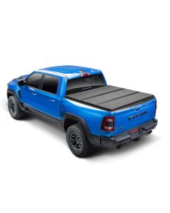 Extang 19-22 Dodge Ram (5ft. 7in. Bed) Solid Fold ALX - 88427
