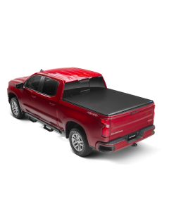 Lund 88-99 Chevy C1500 Fleetside (6.6ft. Bed) Hard Fold Tonneau Cover - Black - 969150