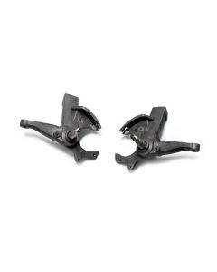 MaxTrac 88-91 GM C1500/2500 2WD Standard Cab 5/6 Lug 2in Front Lowering Spindles - 100520L
