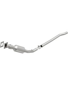 Magnaflow 96-00 Dodge Caravan 2.4L Direct Fit Converter - 4451221