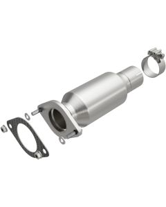 Magnaflow 09-10 Chevrolet Malibu 2.4L Direct Fit Converter - 5571269