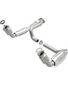 MagnaFlow Conv DF Chevy/GMC Avalanche/Sierra/Silverado/Suburban/Yukon XL 1500 / Tahoe/Yukon 5.3L - 458062