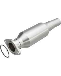 Magnaflow 05-07 Ford Five Hundred 3.0L Direct Fit Converter - 5421024