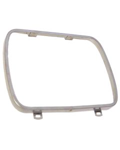 Omix Headlight Retaining Ring 84-96 Jeep (XJ) (YJ) - 12420.03