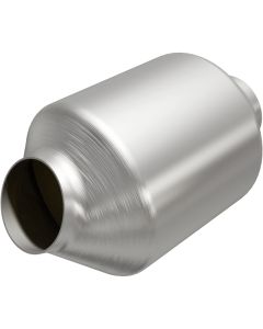 MagnaFlow Conv Univ 2.50inch CA Spun Cen/Ang - 5481376