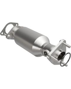 Magnaflow 05-17 Nissan Frontier 4.0L Direct Fit Converter - 5582668