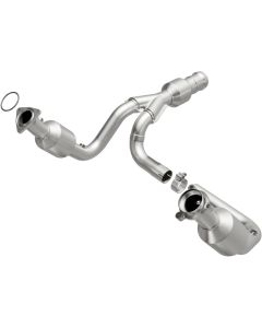 MagnaFlow Converter Direct Fit 2015 GMC Yukon XL V8 6.2L - 52617